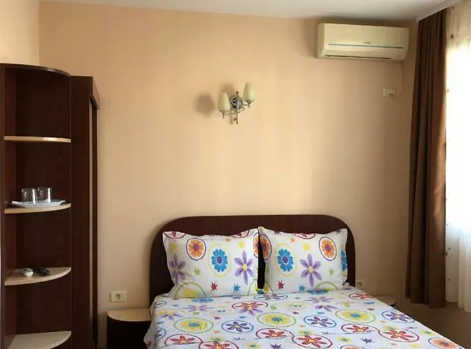 Corina エフォリエ・ノルド